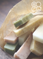 彩り豊かな倉敷八十八俵堂のお餅